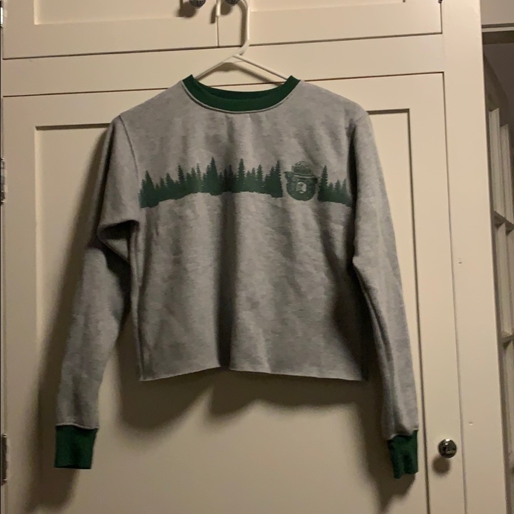 A soft crew neck long sleeve shirt